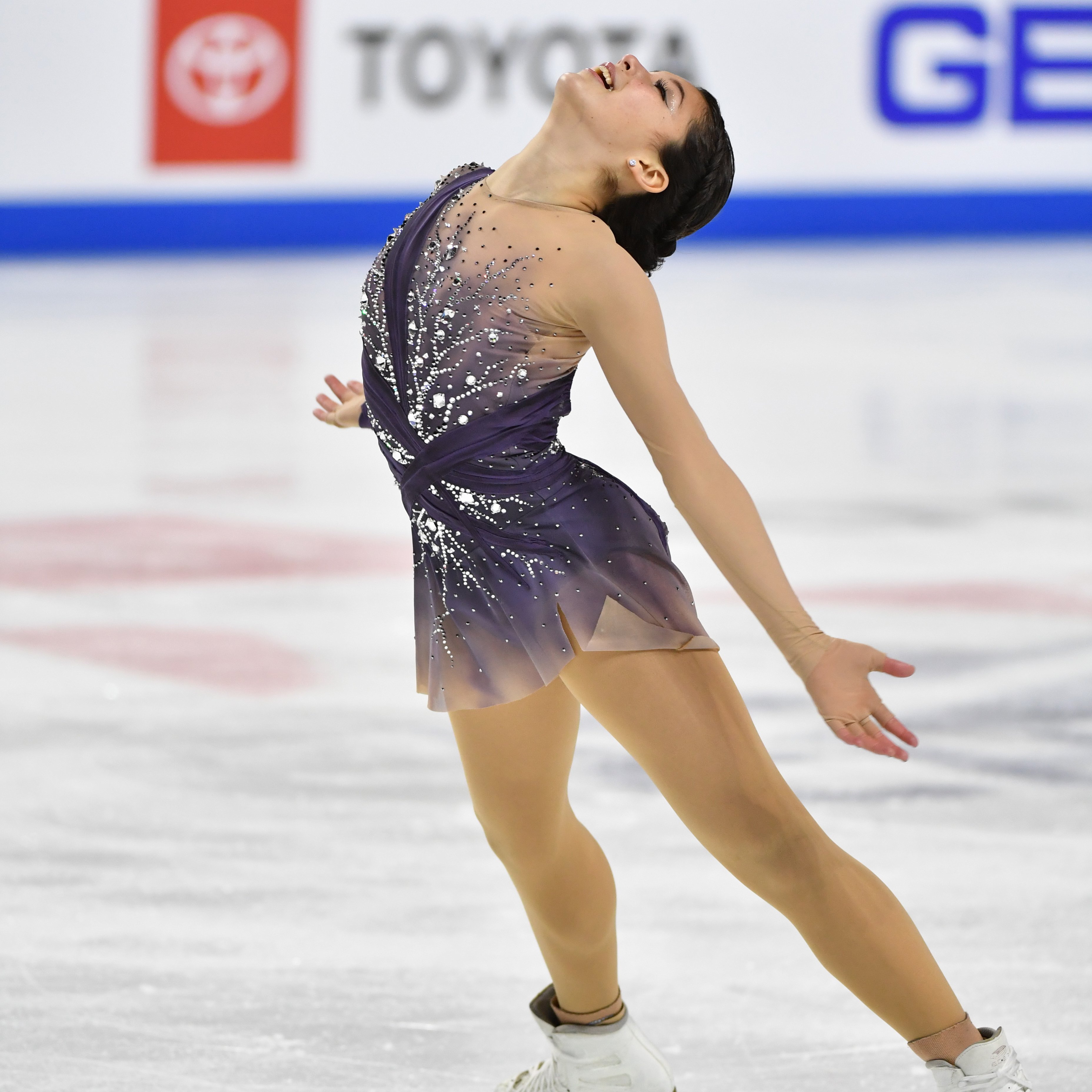 United States to Send Liu, Zhou to Nebelhorn Trophy U.S. Figure Skating